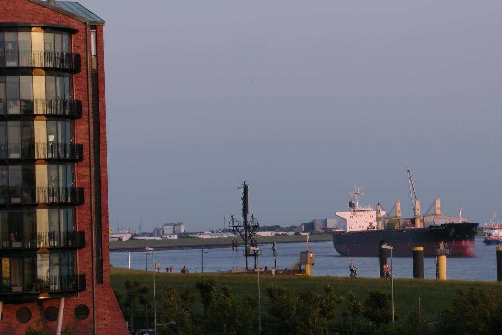 Newport Weser, Newport Marina Μπρέμερχαφεν Εξωτερικό φωτογραφία